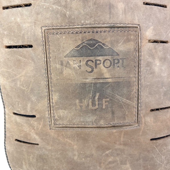 Rare Genuine JANSPORT x HUF Westridge Backpack Brown Black Limited - Picture 8 of 11